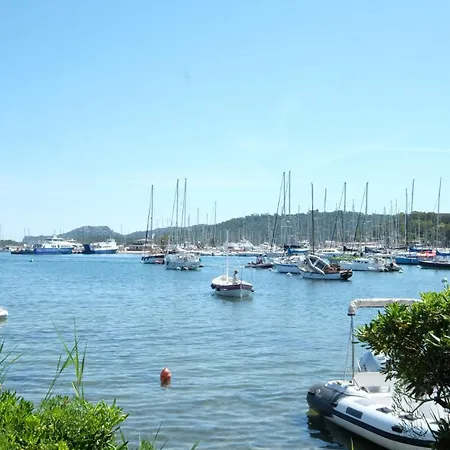 Вилла Sur Йер